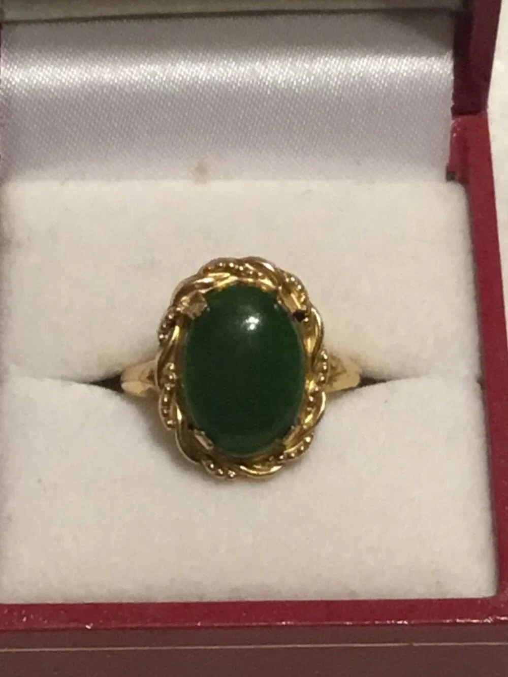Vintage antique 10K gold filled ring with large oval green stone size 7